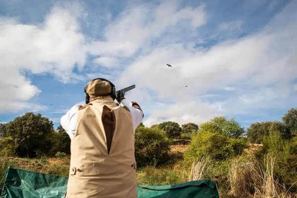 El Crespo - Finest Spanish Partridge Shooting El Crespo - Finest Spanish Partridge Shooting